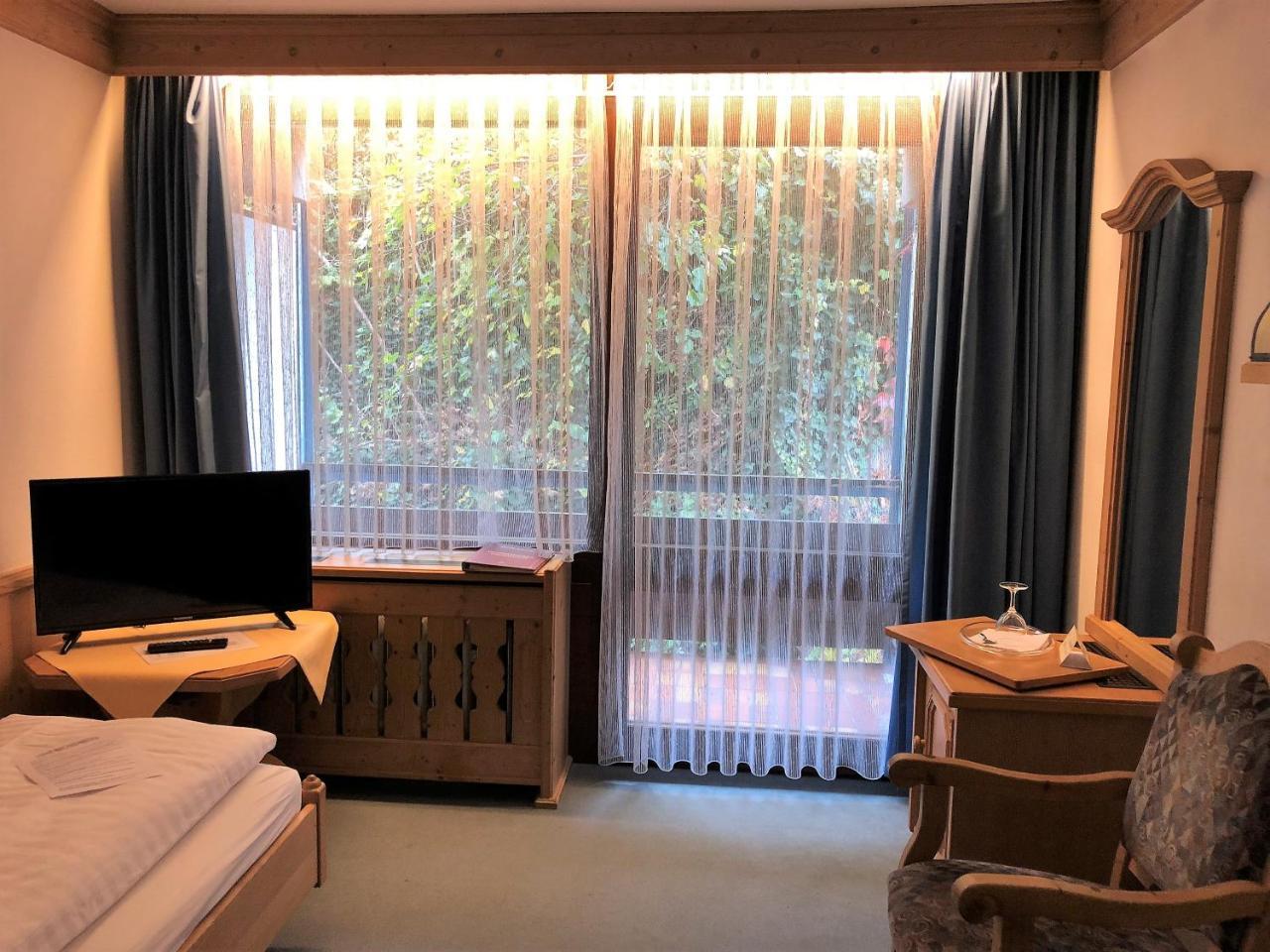 Vier Jahreszeiten Hotel